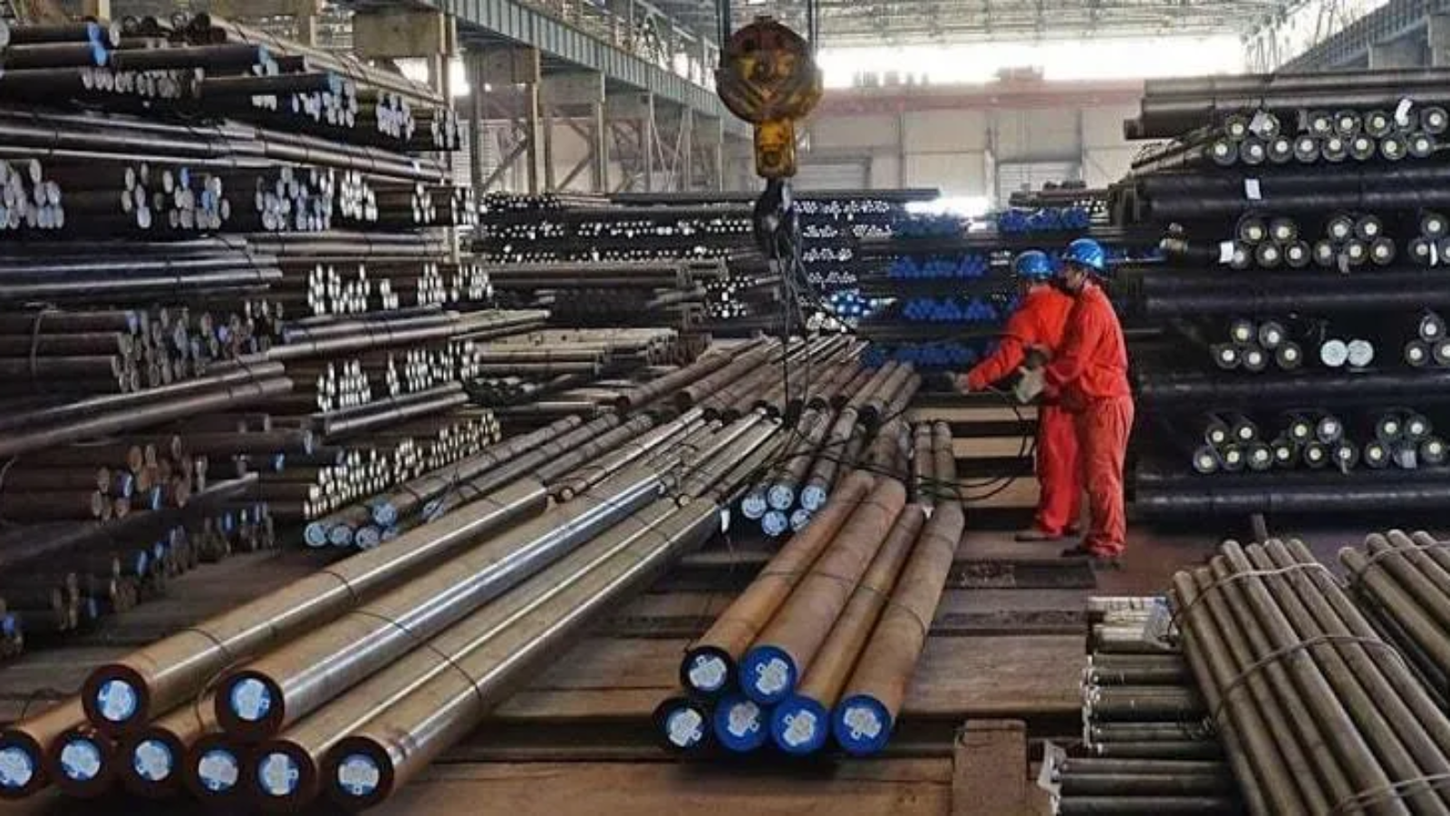 بازار آهن تابستان1404:تحلیل و پیش‌بینی قیمت میلگرد و تیرآهن